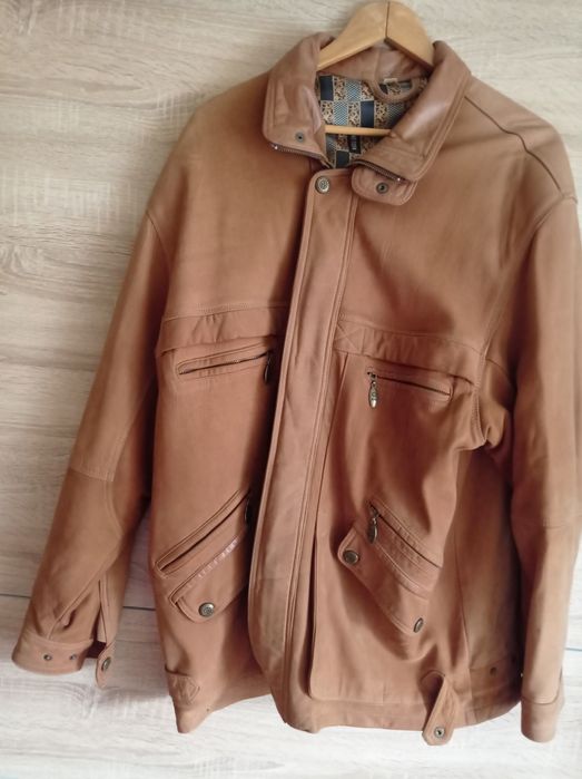 Casaco de pele de camurça