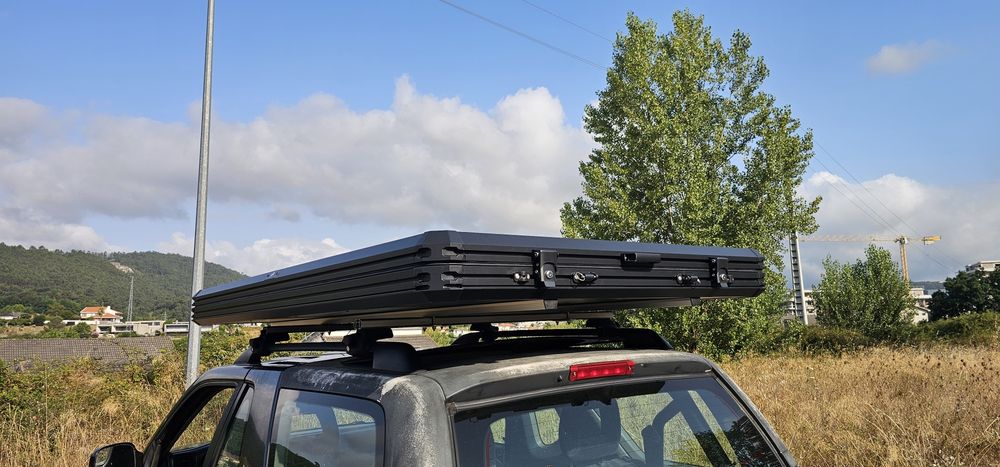 Tenda de Tejadilho Alumínio 135cm – Excelente Estado