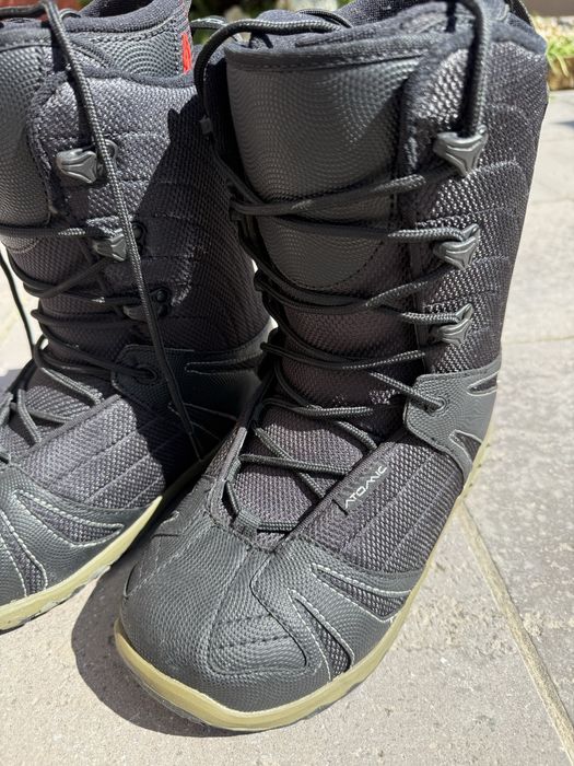 Botas de nece. Usados tres vezes. Calça o 37/38