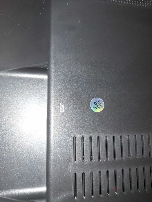 Przenośny telewizor 19-calowy z anteną baterią do kampera działkę