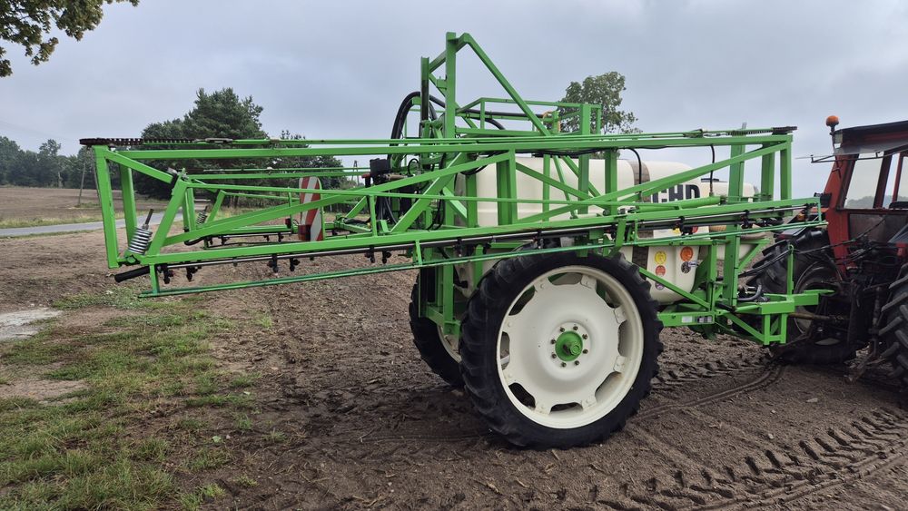 Opryskiwacz CHD dubex amazone 24m 2000L