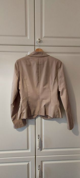 Żakiet beżowy r.38