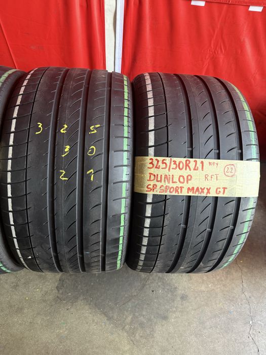 Pneus RFT 285/35/21 +325/30/21 Dunlop Todos Iguais Impecaveis