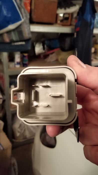 Реле свічок накала Hyundai/Kia 36830-2F050