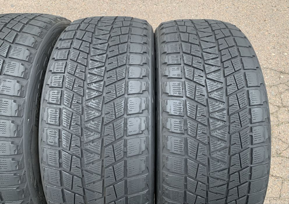 Шини Bridgestone Blizzak DM-V1 265/50 R19