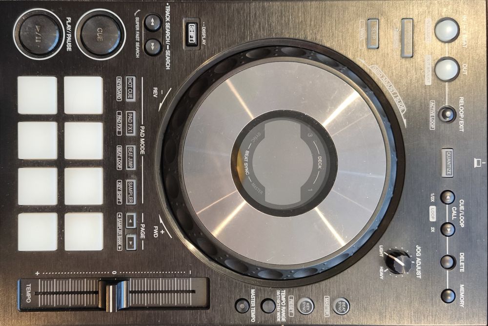 Pioneer DDJ 800 + Mala Magma