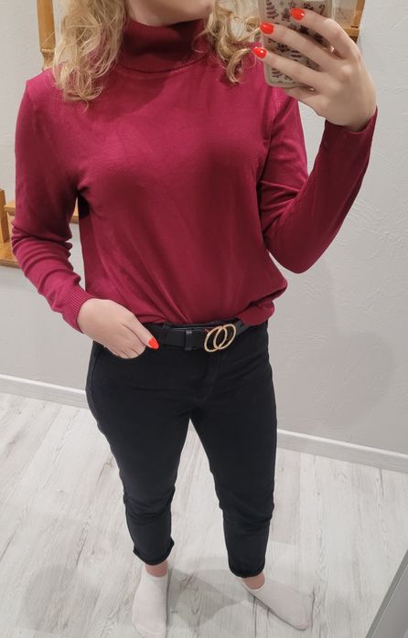 Piękny, nowy, różowy golfik