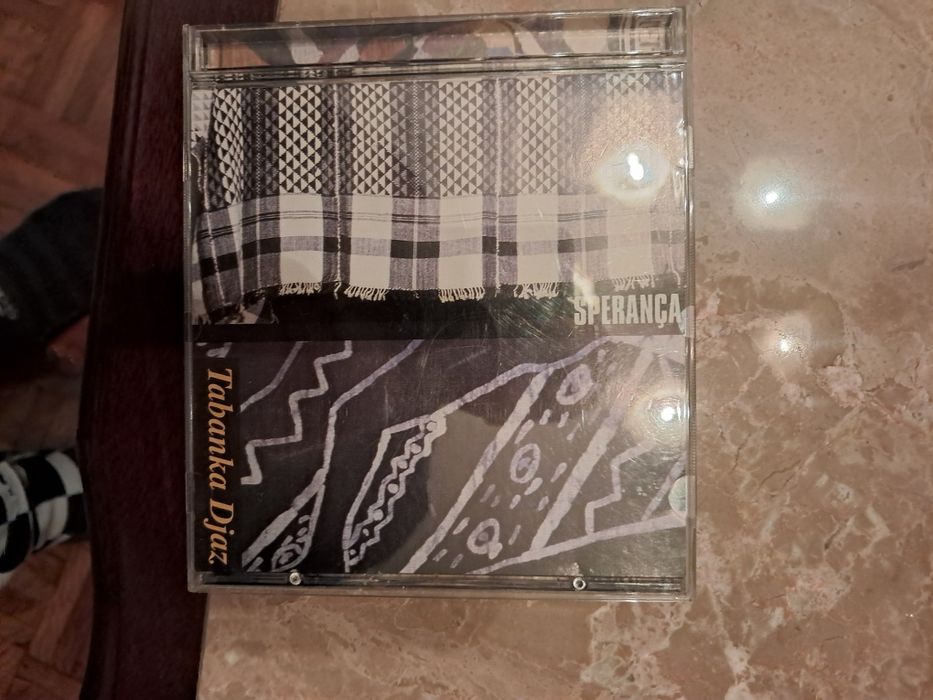 Vendo cd música africana