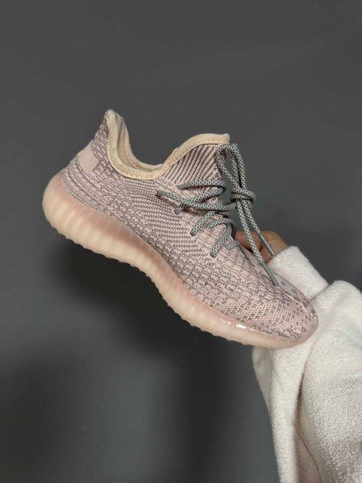 Кросівки Adidas Yeezy Boost 350 Synth premium