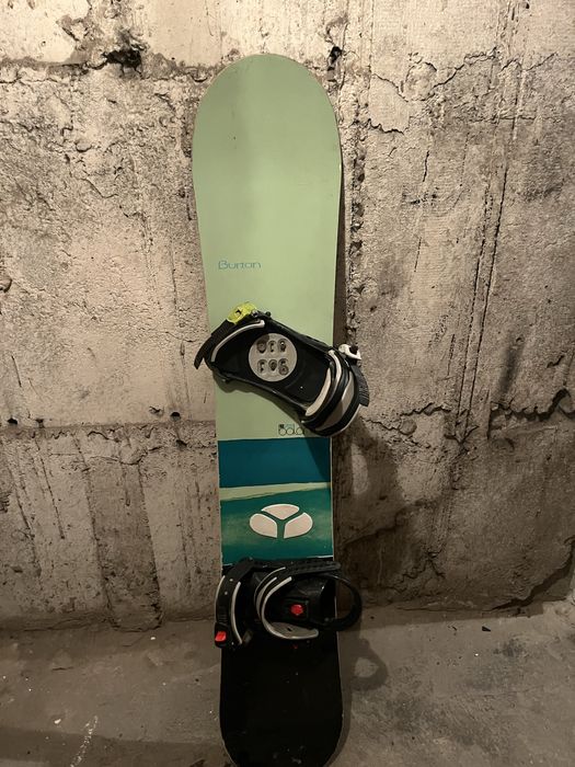 Deska burton z wiązaniami 152 cm