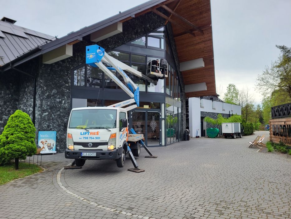 Zwyżka podnośnik koszowy 20m wynajem podnośnika - 7 dni/24 h