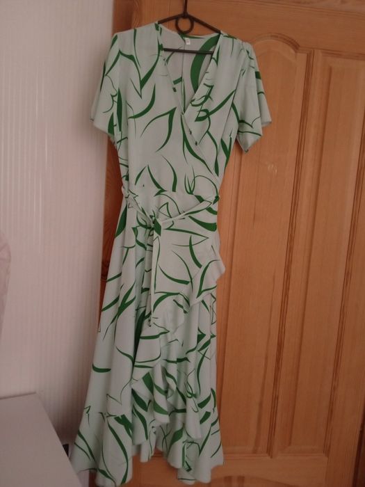 Женское платье 50 размер обхват груди до 110