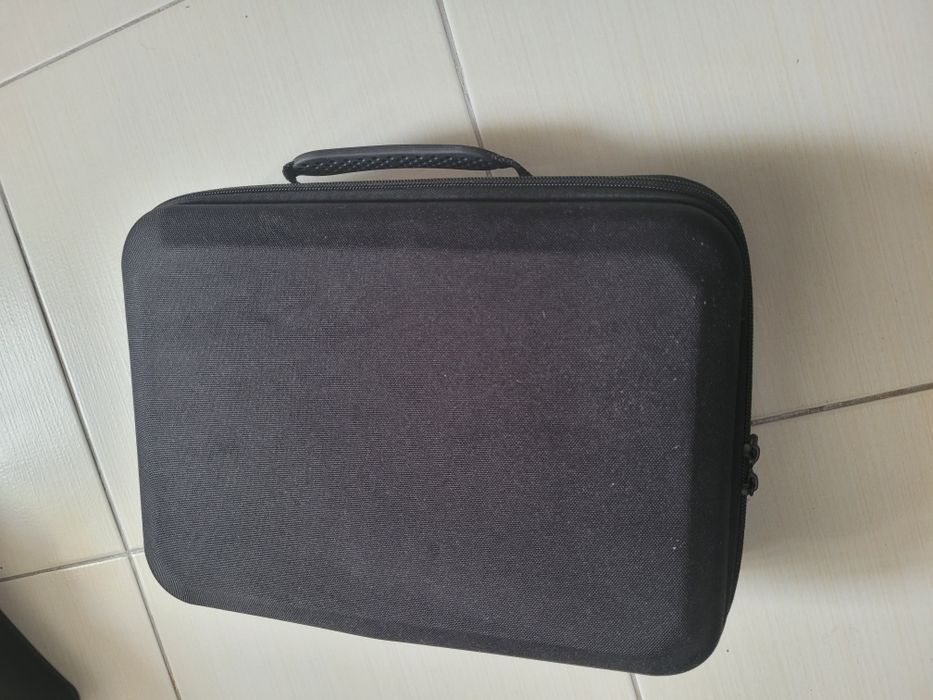 Професійний перкусійний масажер Booster