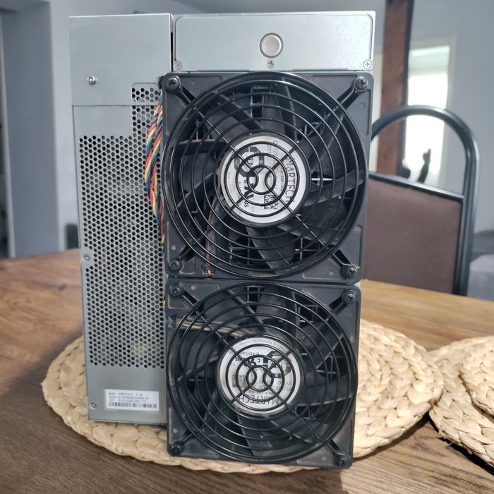 Asic  Antminer S19, робочий, Bitmain