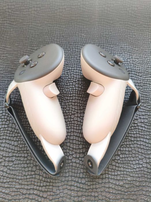 AMVR Q3HB1 Controller Grips  Meta Quest 3 /3S Silicone Accessories