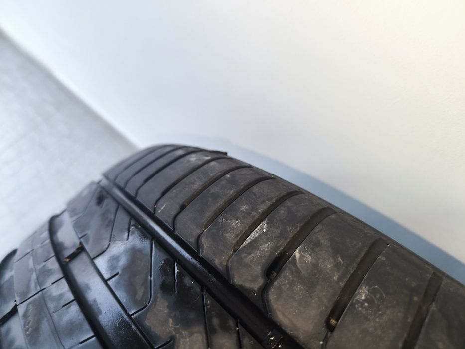 Pneu Michelin Primacy 3 275 / 40 R18 99y