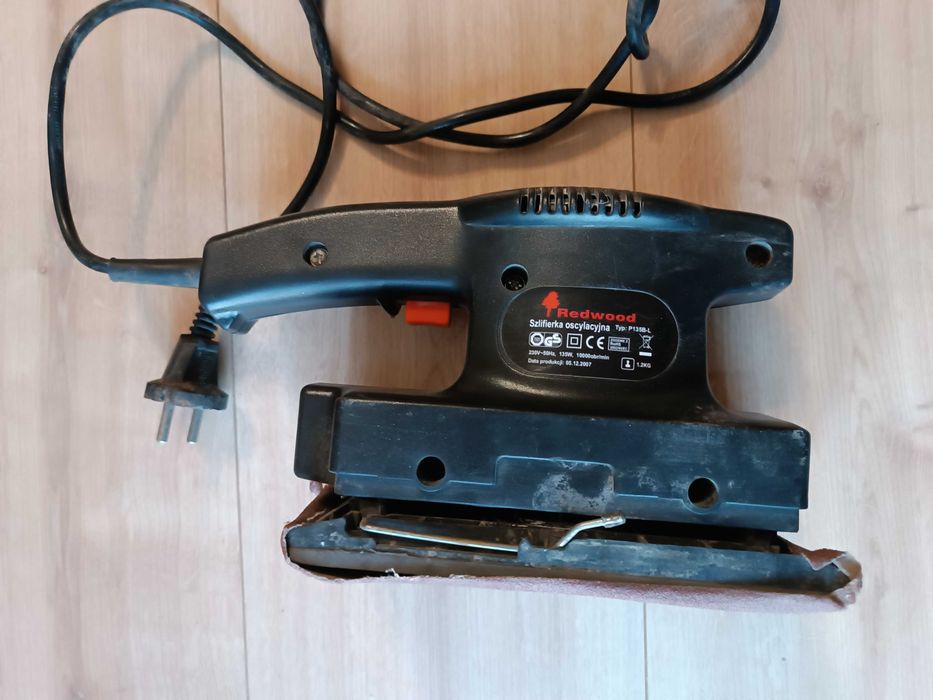 Szlifierka oscylacyjna Redwood P135B-L, 135W