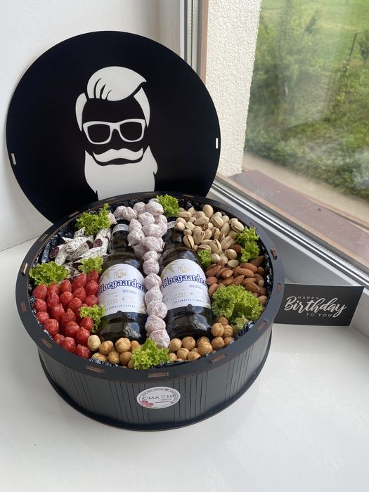 Подарунки , подарункові бокси , подарункові набори