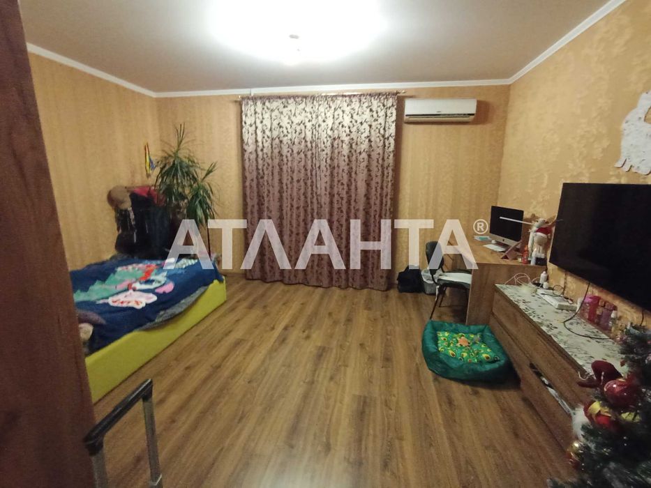 2-х комн. квартира, в кирпичном доме, капремонтом по улице Сахарова.