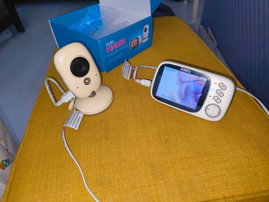 Elektroniczna niania video Xblitz Kinder 3.2" Komplet