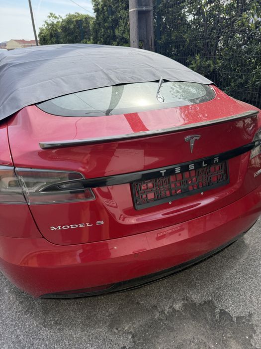 Vendo tesla model S P100D