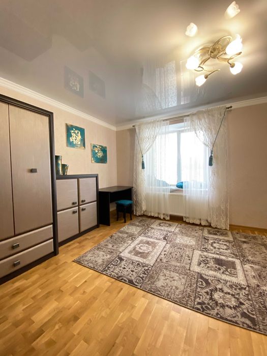 Центр. Крушельницької 55. 2 кімнати. Власник. Квартира подобово