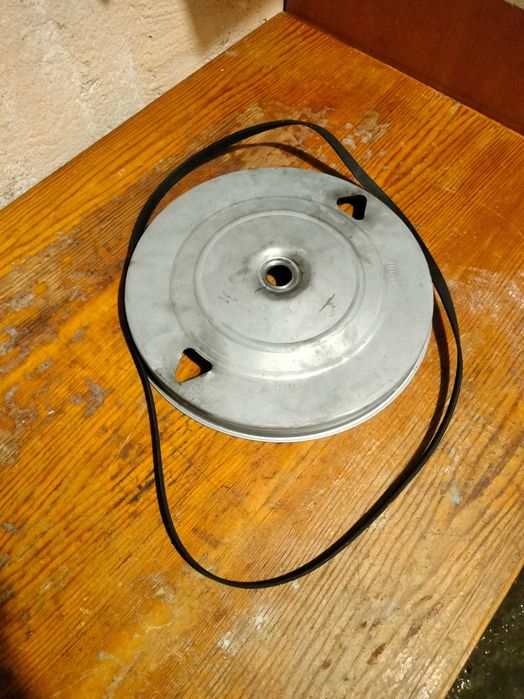 Koło pasowe + pasek Bosch WAQ28440/06 11019641 5PJE 1252