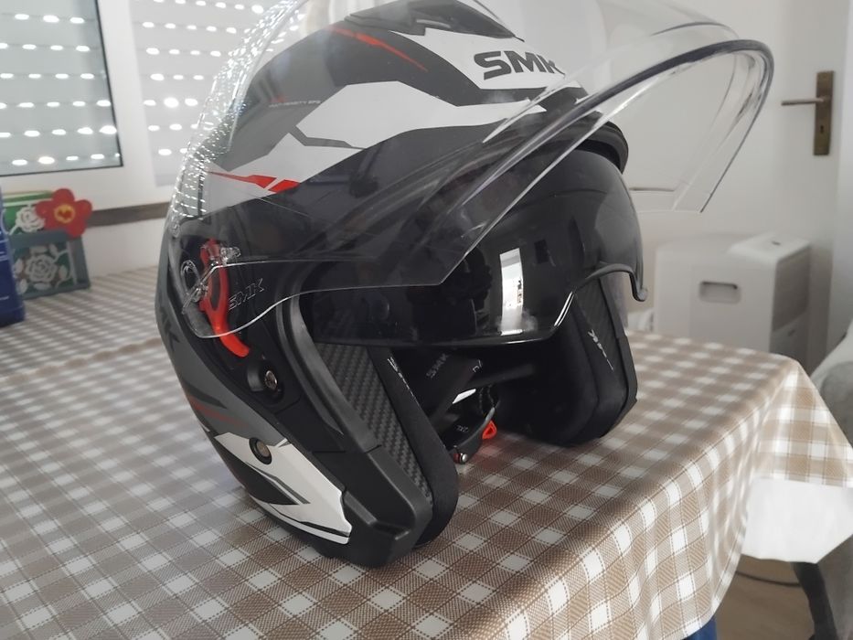 Capacete SMK Novo