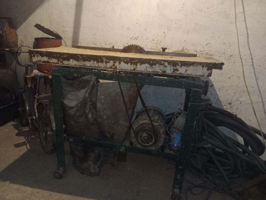 Циркулярка стаціонарна