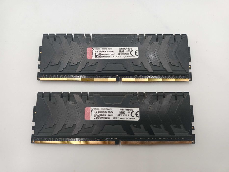 Kości RAM HyperX Predator 2x8GB DDR4 3000mhz