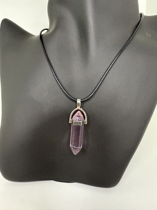 Naszyjnik modny wisiorek