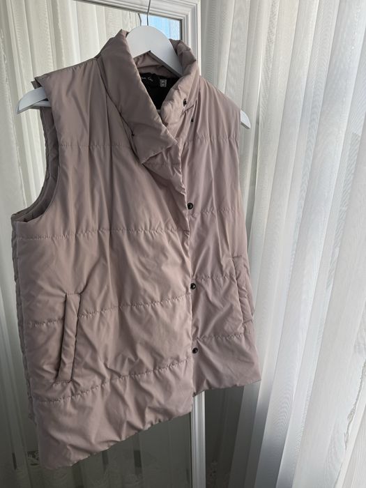 Жіноча жилетка з плащівки, оверсайз