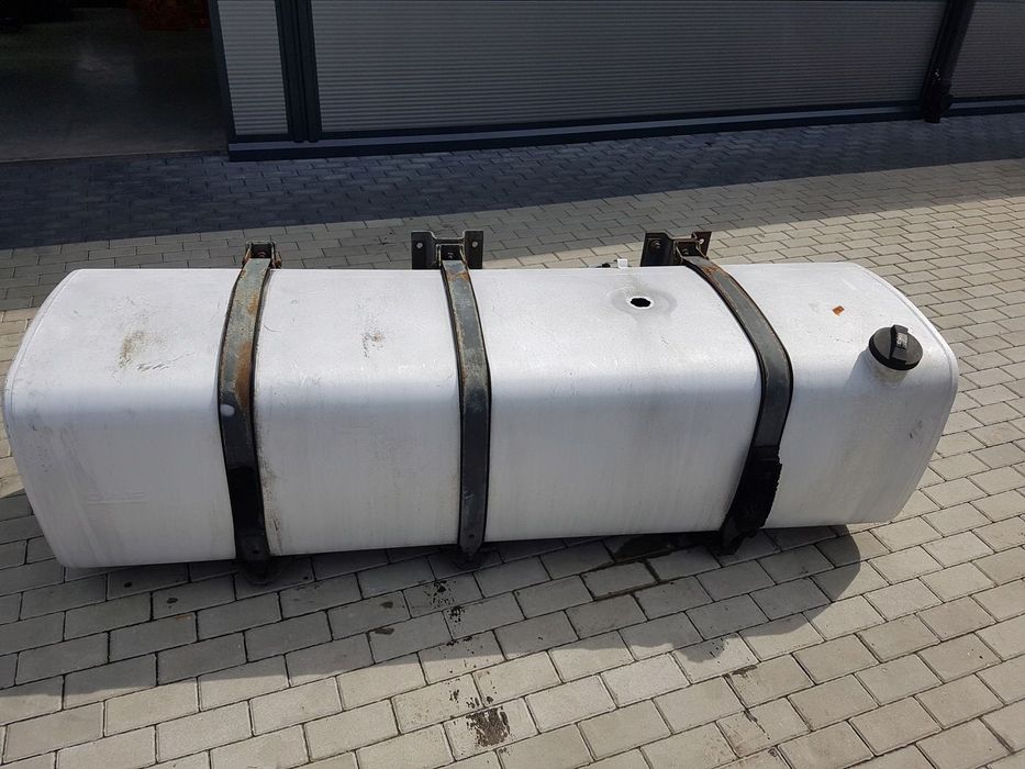 ZBIORNIK PALIWA KOMPLETNY 870 L. 224X68X63 DAF XF 105 , 85 CF EURO 5