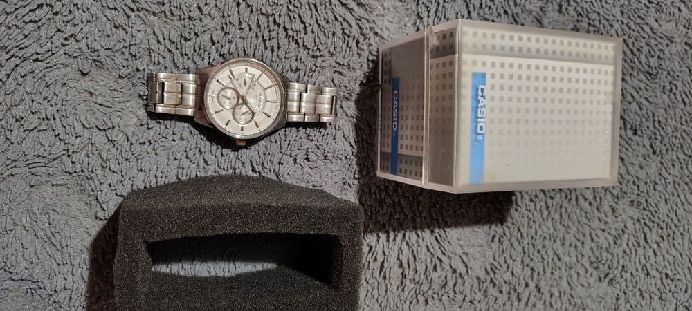 Часы Casio Beside