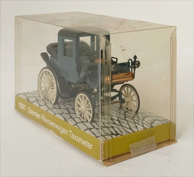 Cursor_1897 Daimler-Riemenwagen Taxameter. Esc 1/43? 2 cilindros, 1,5 litros. Completo e como novo.