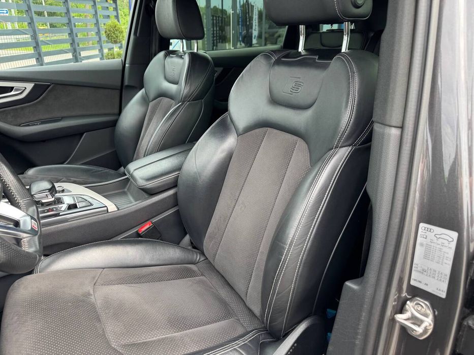 Audi Q7 2018 freshauto
