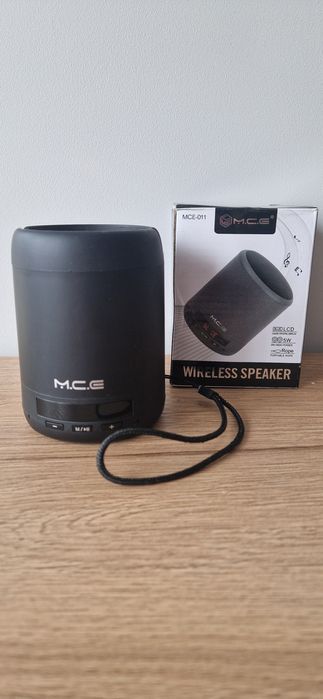 Głośnik bluetooth z radiem