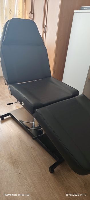 Fotel kosmetyczny