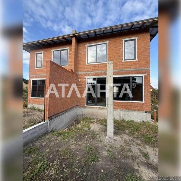 Продаж дуплексу в Брюховичах, вул. Волошкова.Центральні комунікації.