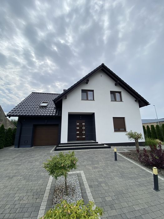 Wykończenia wnętrz, układanie płytek, szpachlowanie, elewacje