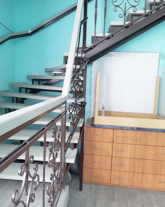 Здам кімнату для проживання хлопця. Мірющенка.