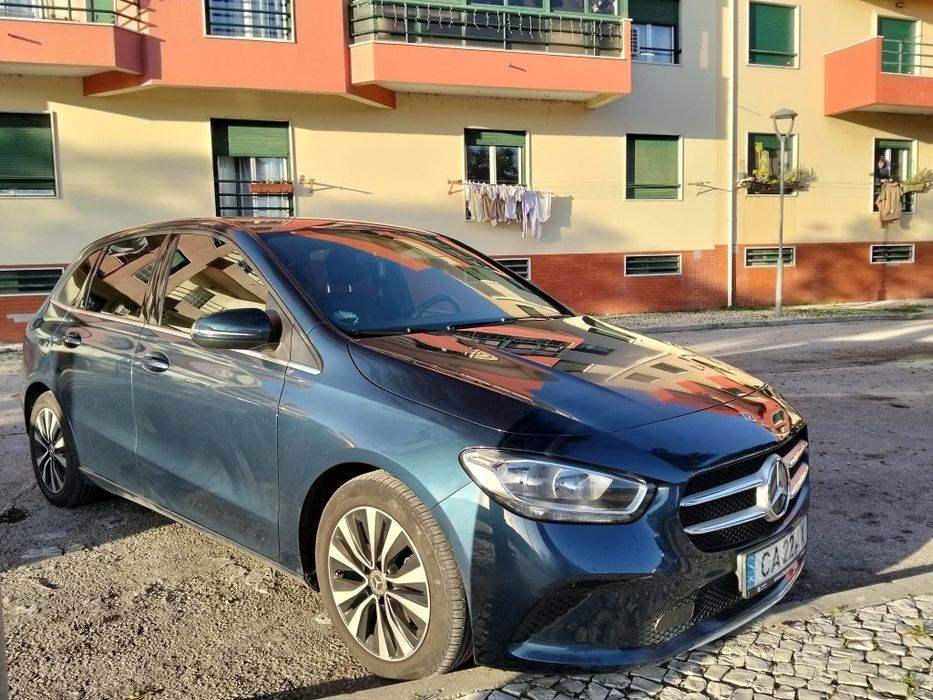 Mercedes Benz classe B180 como novo  2019