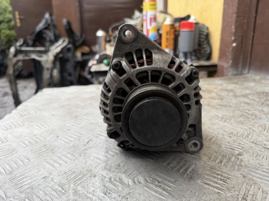 Генератор Kia Sorento 2.5 CRDI ном 37300-4A110