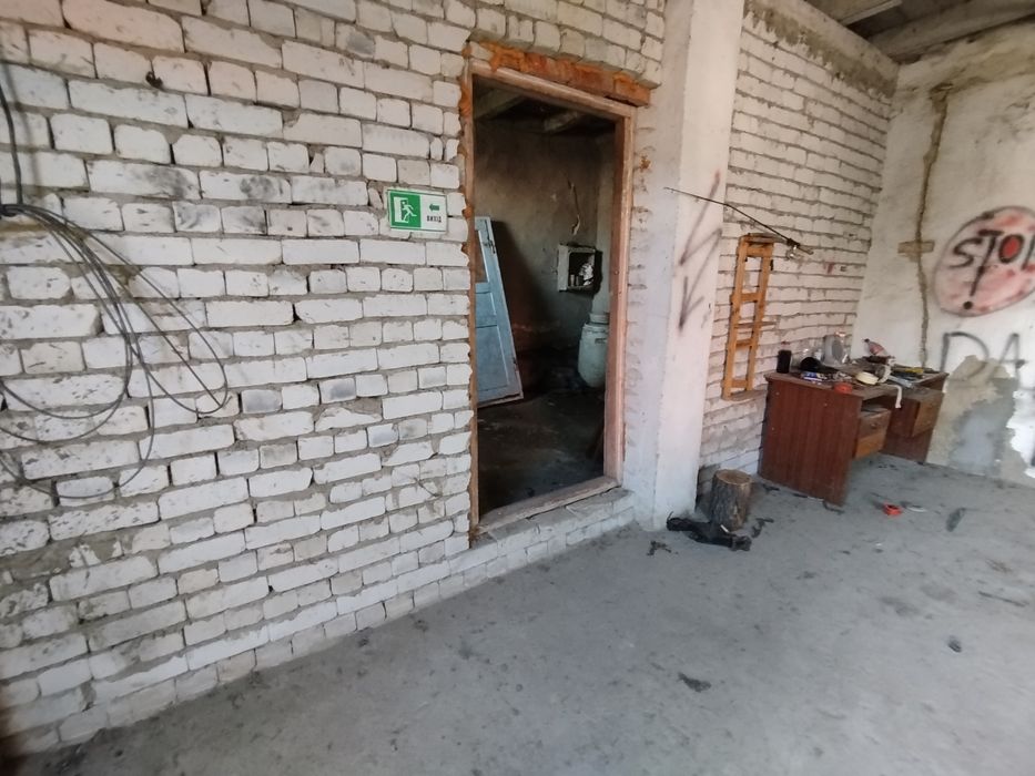 Продам 4-х.кім.квартиру в Новій Ушиці,