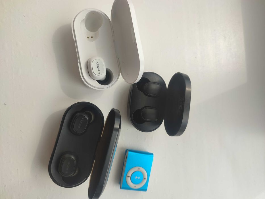 Бездротові навушники