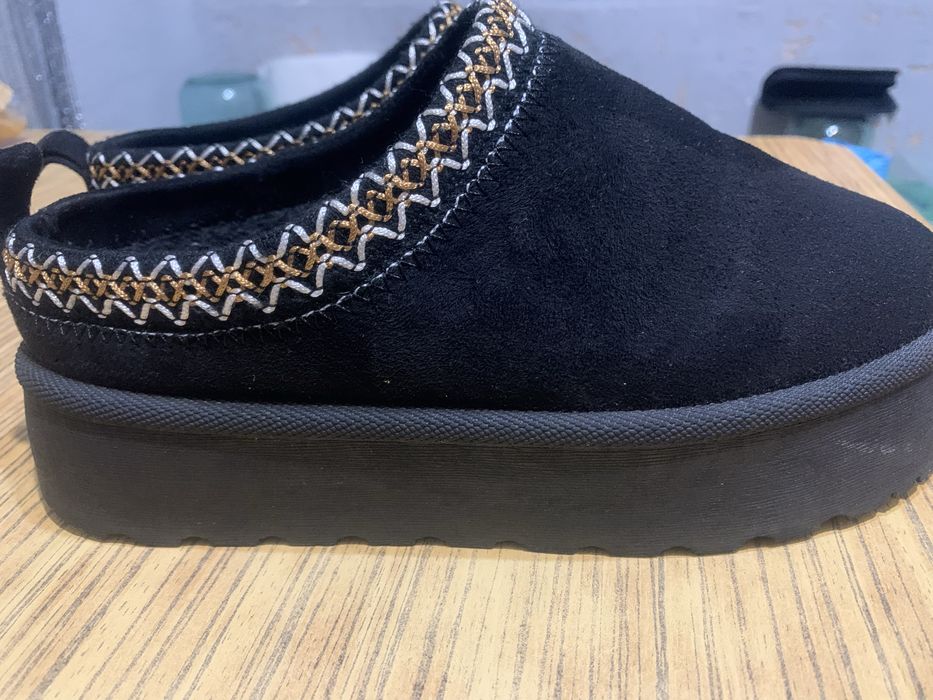 Уггі   короткі   жіночі