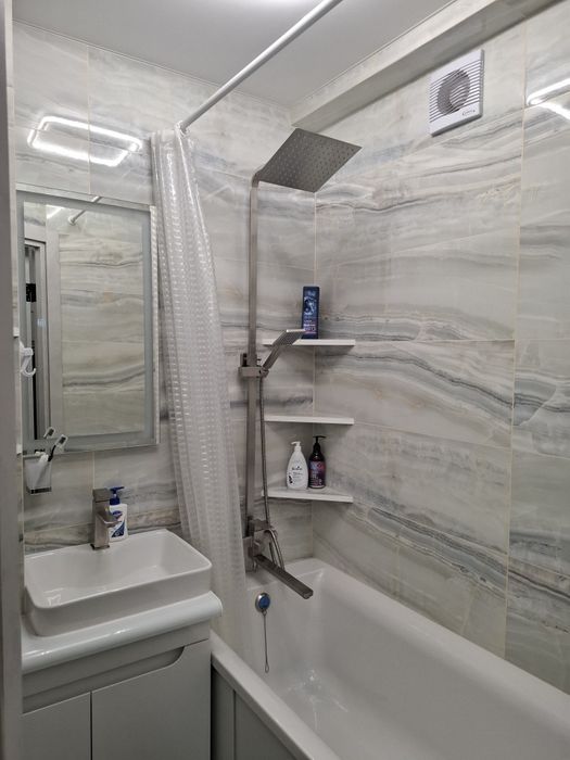 Продажа 2 кім.Космічний р-н!