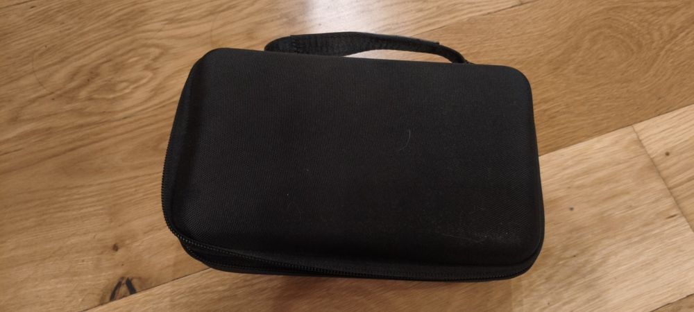 Робот Cozmo а ідеальному стані