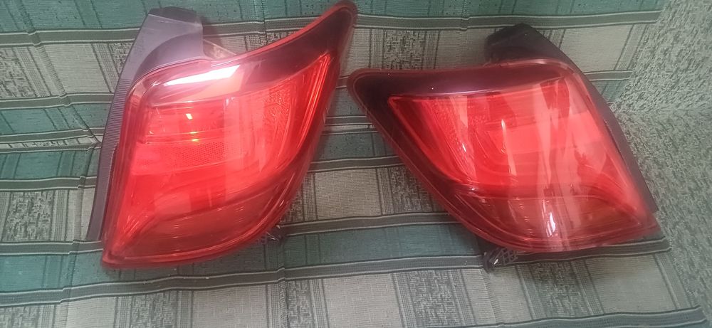 Lampa toyota Yaris 3