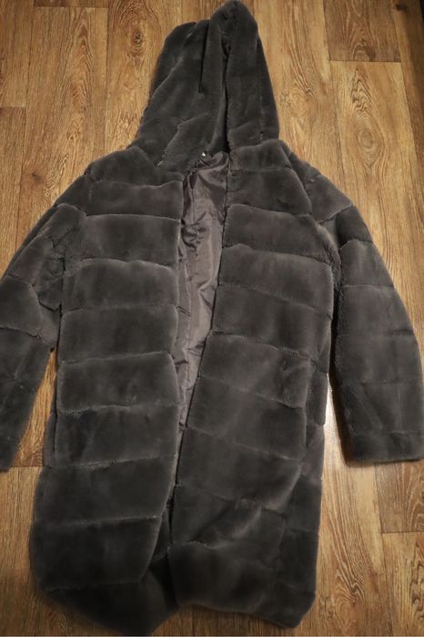 Шуба Жіночий верхній одяг